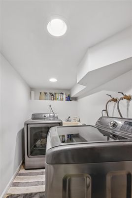 Interior, Recessed Lighting, Washer