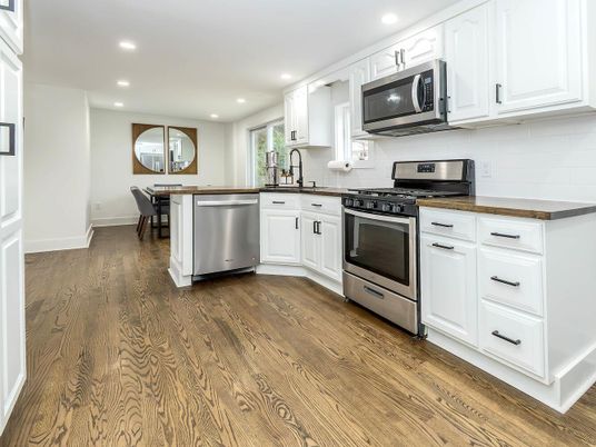 Dining room, Interior, Kitchen, Recessed Lighting, Stainless Steel Appliances, Wood Texture Flooring