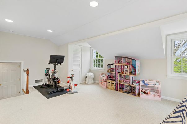 Fitness Equipment, Interior, Recessed Lighting