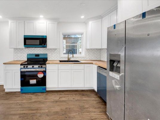 Interior, Kitchen, Recessed Lighting, Stainless Steel Appliances, Wood Texture Flooring
