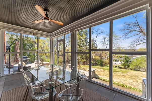Dining room, Interior, Sun Room