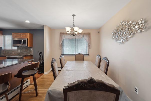 Chandelier, Dining room, Interior, Kitchen, Recessed Lighting, Wood Texture Flooring