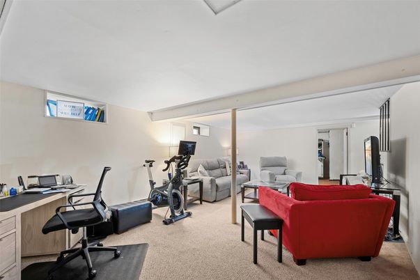 Fitness Equipment, Home Office, Interior, Living room
