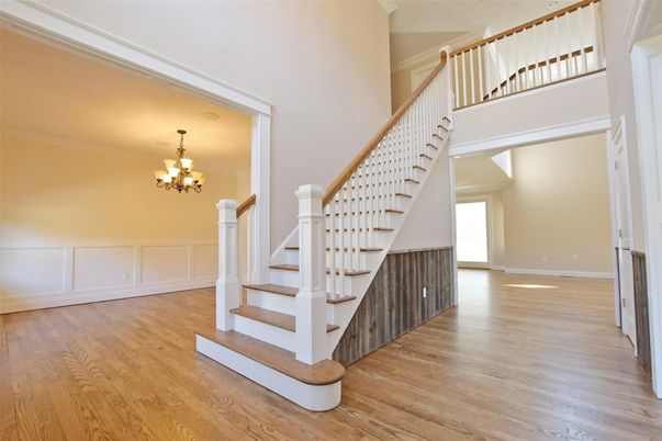 Chandelier, Interior, Wood Texture Flooring