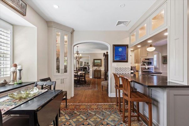 Chandelier, Dining room, Interior, Kitchen, Recessed Lighting, Stainless Steel Appliances, Wood Texture Flooring