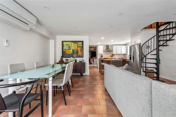 Dining room, Interior, Kitchen, Recessed Lighting, Stainless Steel Appliances