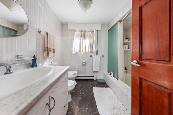 Bathroom, Dual Sink Vanities, Interior, Tile Countertops