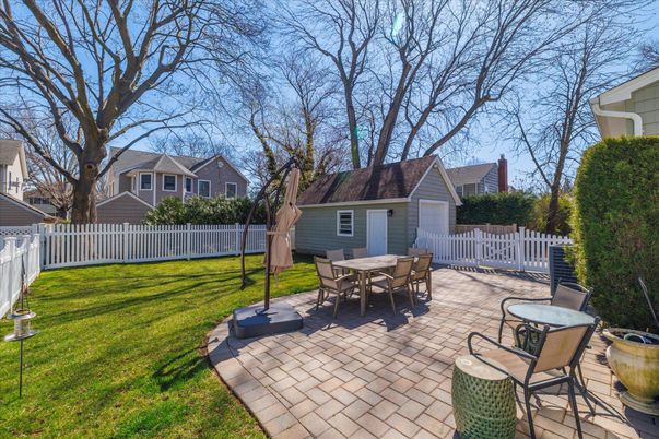 Backyard, Detached Garage, Exterior