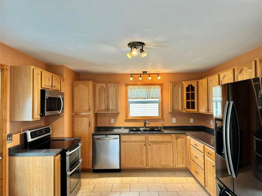 Interior, Kitchen, Stainless Steel Appliances