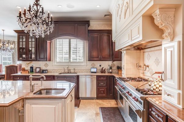Chandelier, Interior, Kitchen, Recessed Lighting, Stainless Steel Appliances
