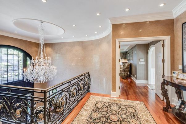 Chandelier, Interior, Recessed Lighting, Wood Texture Flooring