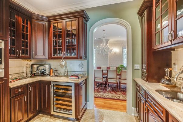 Chandelier, Dining room, Interior, Recessed Lighting, Wood Texture Flooring