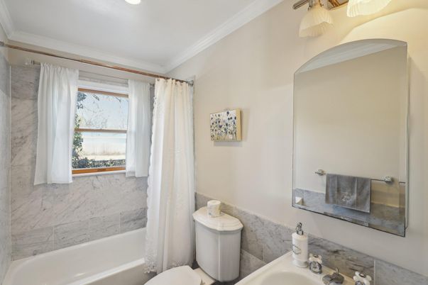 Bathroom, Interior, Marble Walls, Recessed Lighting