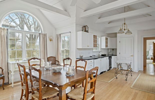 Dining room, Interior, Kitchen, Pendant Lights, Wood Texture Flooring