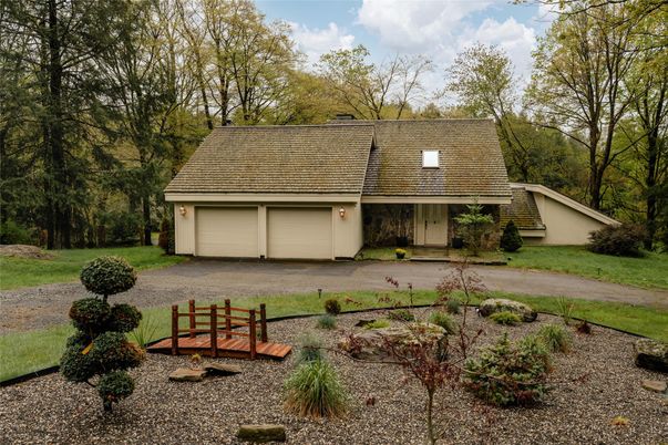 Attached, Backyard, Exterior, Facade, Cape Cod
