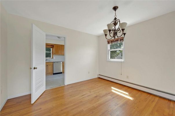 Chandelier, Empty room, Interior, Kitchen, Wood Texture Flooring