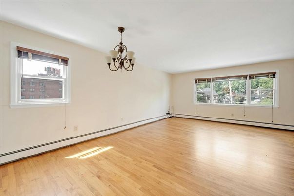 Chandelier, Empty room, Interior, Wood Texture Flooring