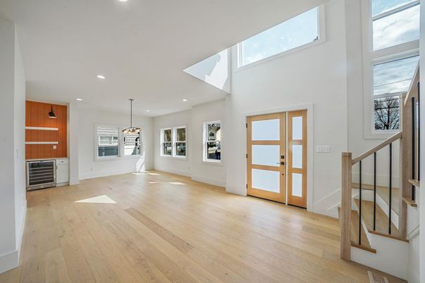 Interior, Pendant Lights, Recessed Lighting, Wood Texture Flooring