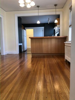 Interior, Pendant Lights, Wood Texture Flooring