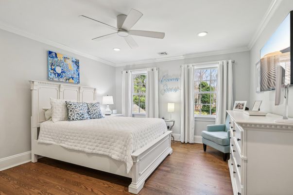 Bedroom, Interior, Recessed Lighting, Wood Texture Flooring