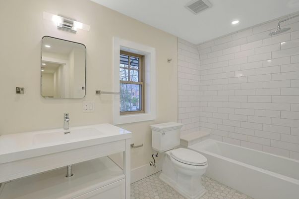 Bathroom, Interior, Recessed Lighting