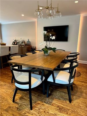 Dining room, Interior, Pendant Lights, Recessed Lighting, Wood Texture Flooring
