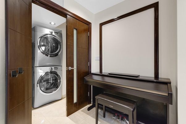 Interior, Utility Closets, Washer