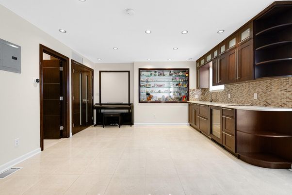 Interior, Recessed Lighting