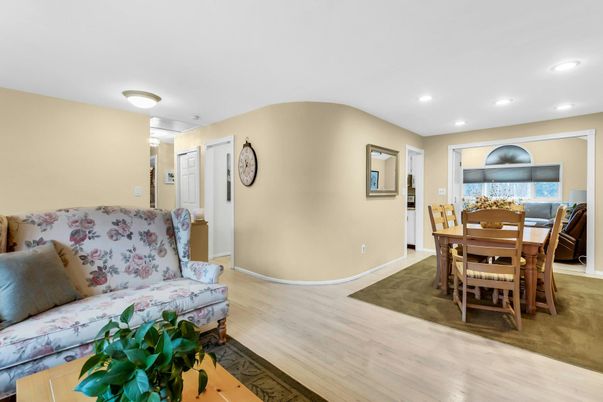Dining room, Interior, Recessed Lighting, Wood Texture Flooring