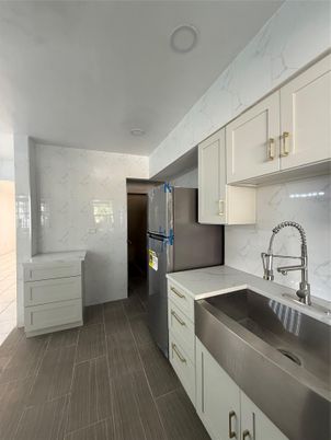Interior, Kitchen, Marble Walls, Recessed Lighting