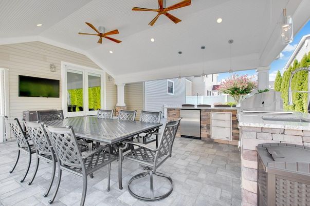 Exterior, Pendant Lights