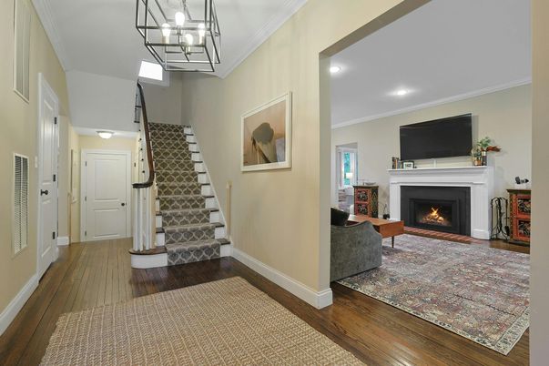 Fireplace, Interior, Living room, Pendant Lights, Recessed Lighting, Wood Texture Flooring