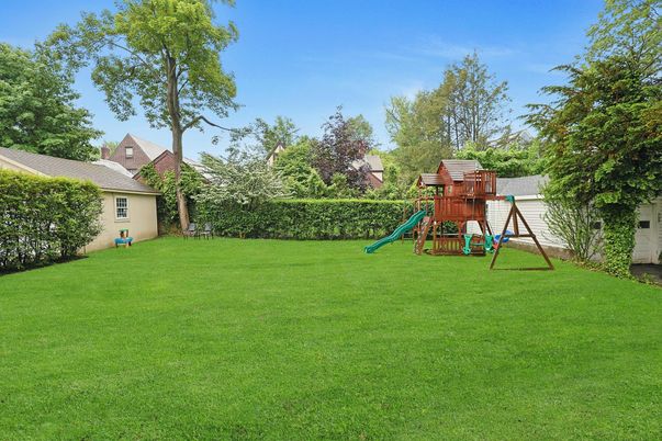 Backyard, Exterior, Playground