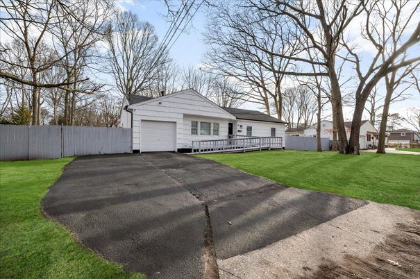 Backyard, Detached Garage, Exterior