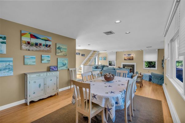 Dining room, Interior, Recessed Lighting, Wood Texture Flooring