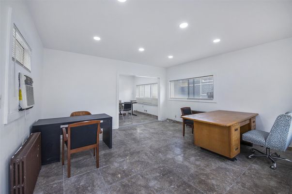 Home Office, Interior, Recessed Lighting