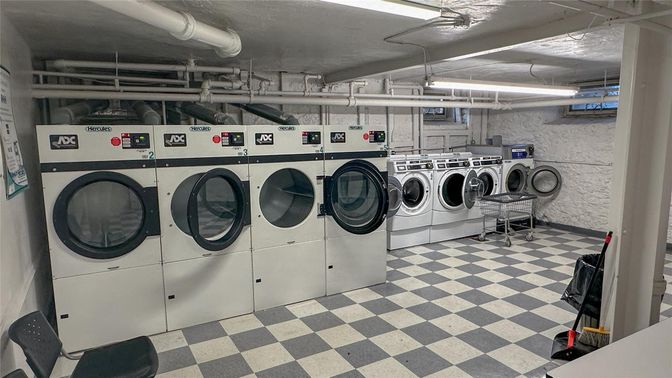Interior, Utility Closets, Washer