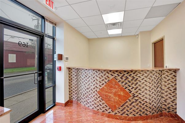 Elevator, Interior, Recessed Lighting