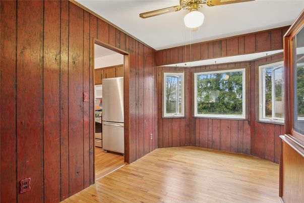 Empty room, Interior, Kitchen, Wood Texture Flooring, Wooden Walls