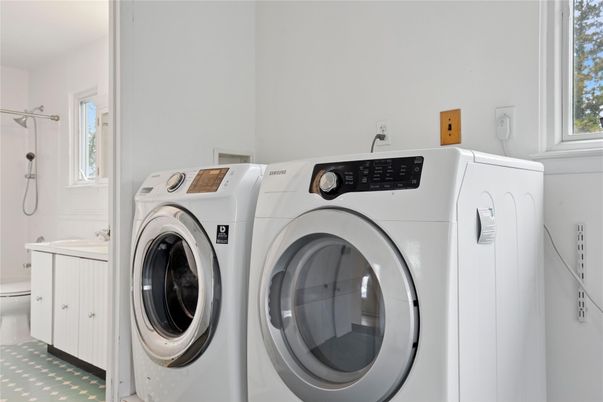 Interior, Washer