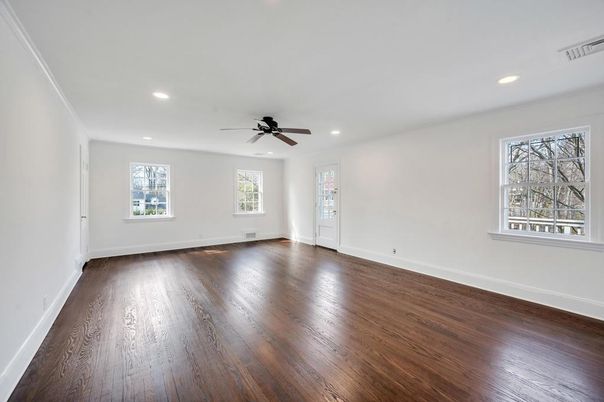 Empty room, Interior, Recessed Lighting, Wood Texture Flooring