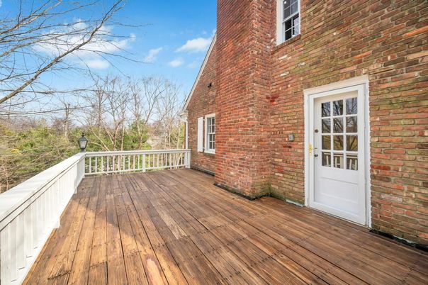 Exterior, Wood Texture Flooring