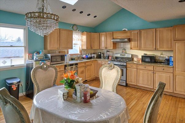 Chandelier, Dining room, Interior, Kitchen, Recessed Lighting, Wood Texture Flooring