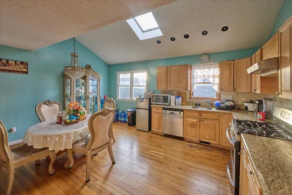 Dining room, Interior, Kitchen, Pendant Lights, Wood Texture Flooring