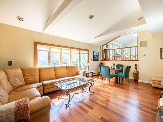Dining room, Interior, Living room, Recessed Lighting, Wood Texture Flooring