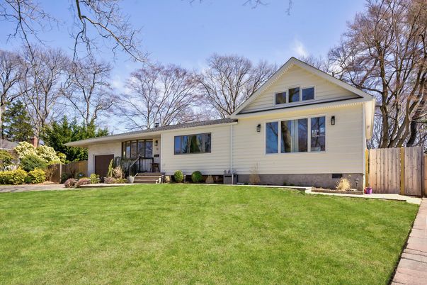 Backyard, Exterior, Facade, Farmhouse