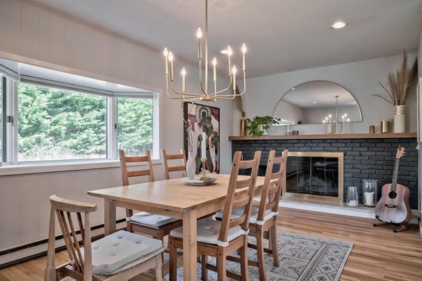 Chandelier, Dining room, Fireplace, Interior, Recessed Lighting, Wood Texture Flooring