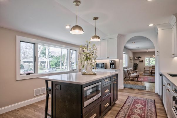 Dining room, Interior, Kitchen, Living room, Pendant Lights, Recessed Lighting, Wood Texture Flooring