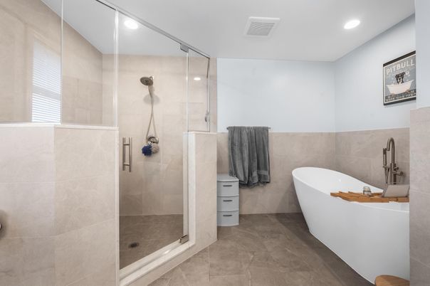 Bathroom, Free Standing Baths, Glass Shower, Interior, Recessed Lighting