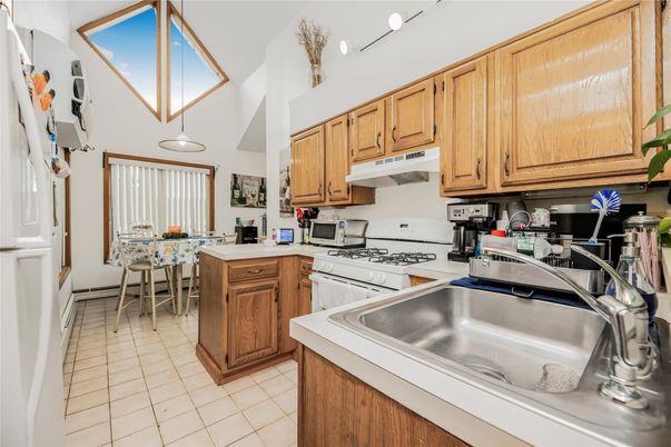 Dining room, Interior, Kitchen, Pendant Lights